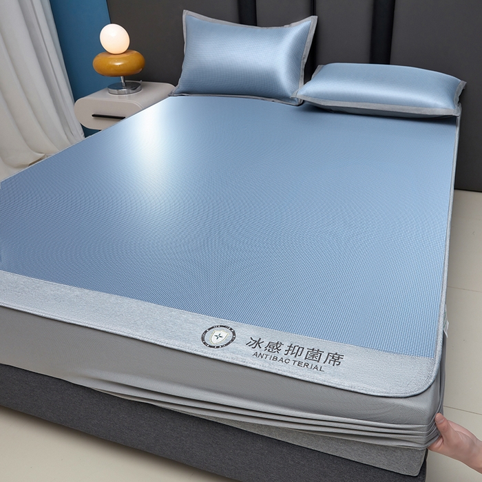 91家纺网 家纺一手货源 找家纺 铺尚美家纺 2026 新款A类复合加厚三明治抗菌碳光冰丝席子凉席三件套 抗菌碳光水丝席床笠款-天蓝