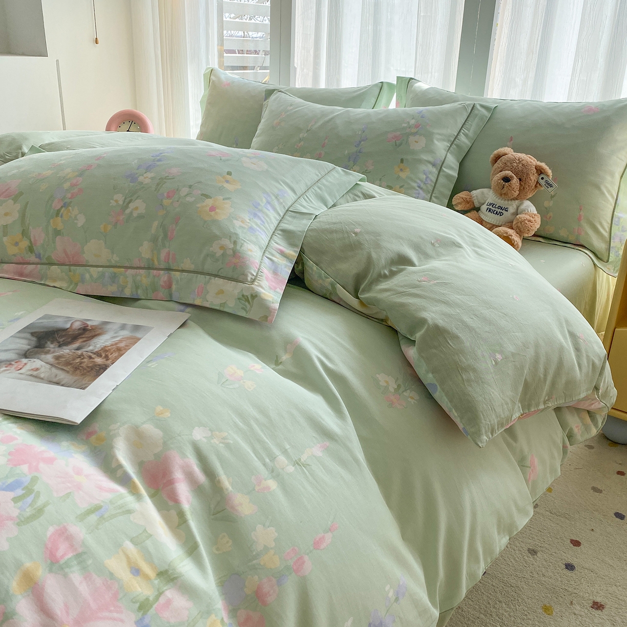 91家纺网 家纺一手货源 找家纺 钰锦铂2026新款直播爆款全棉四件套13070吊边床单一字绣印花纯棉三件套四件套 浣溪沙-绿