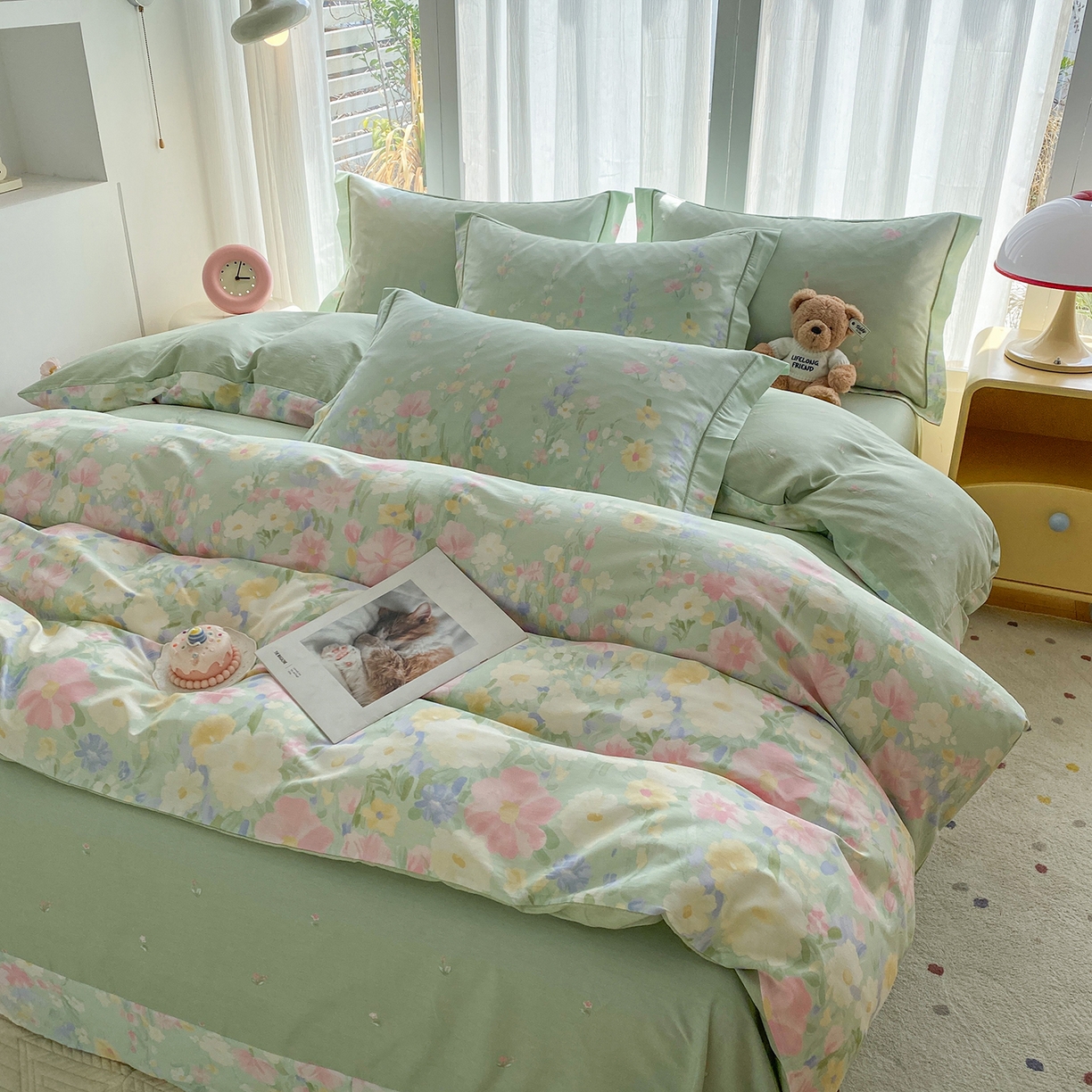 91家纺网 家纺一手货源 找家纺 钰锦铂2026新款直播爆款全棉四件套13070吊边床单一字绣印花纯棉三件套四件套 浣溪沙-绿