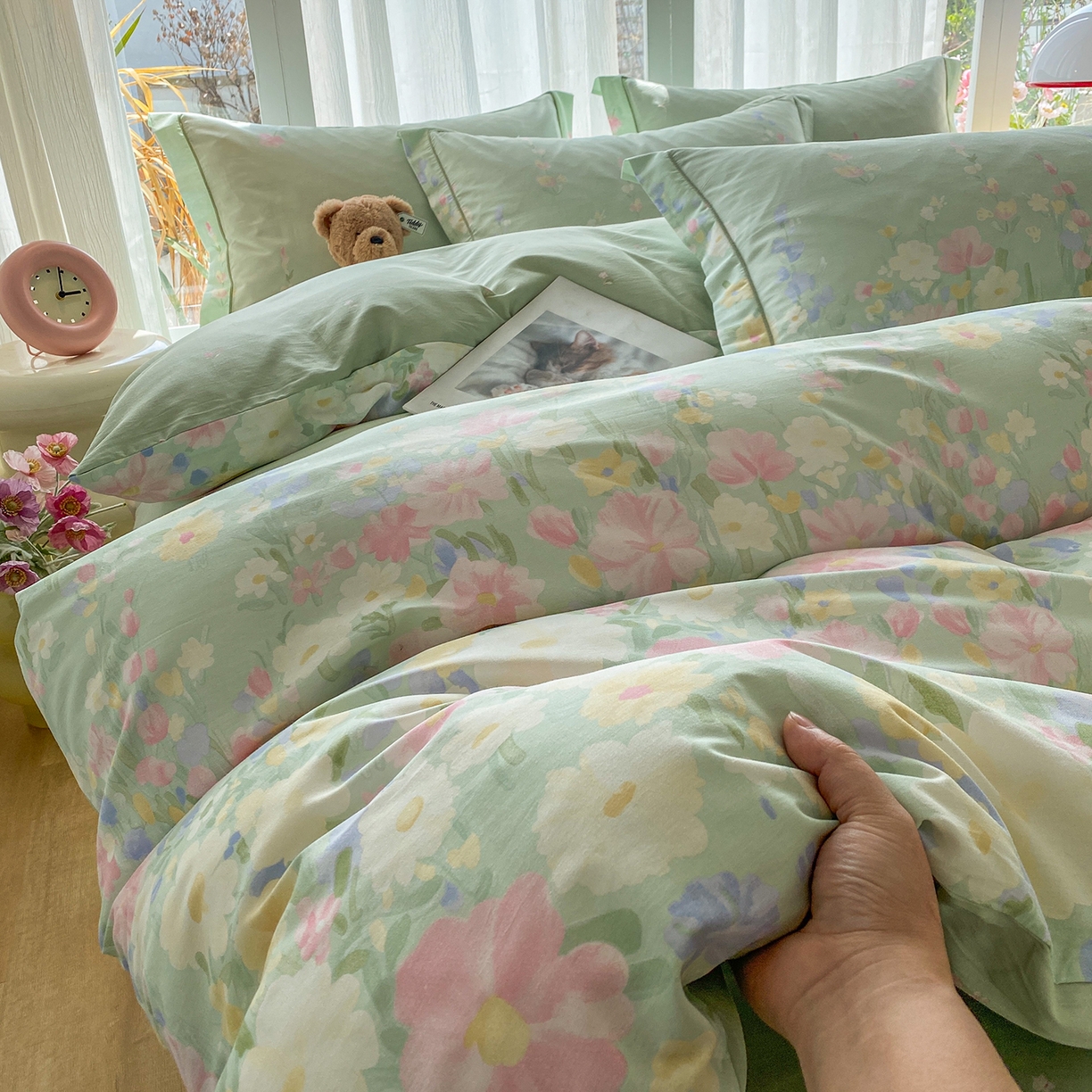 91家纺网 家纺一手货源 找家纺 钰锦铂2026新款直播爆款全棉四件套13070吊边床单一字绣印花纯棉三件套四件套 浣溪沙-绿