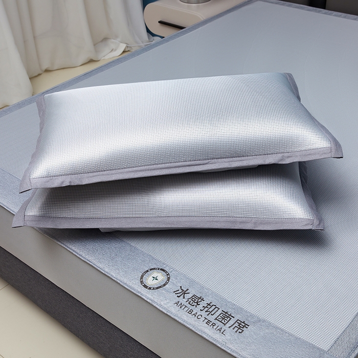 91家纺网 家纺一手货源 找家纺 铺尚美家纺 2026 新款A类复合加厚三明治抗菌碳光冰丝席子凉席三件套 抗菌碳光水丝席床笠款-绅士灰