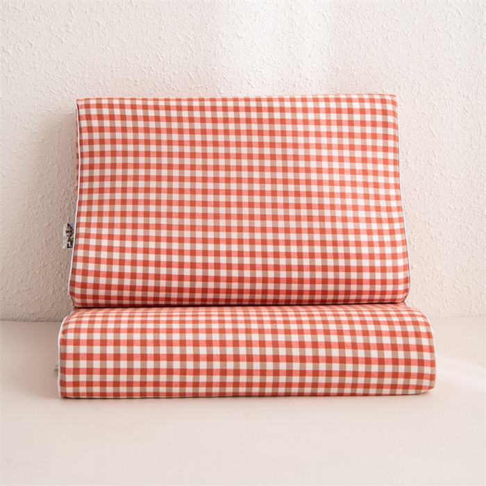 91家纺网 家纺一手货源 找家纺 仁宇枕业 2026新款全棉色织水洗棉儿童乳胶枕中老年成人乳胶枕头枕芯 无印风乳胶枕-蜜粉小格