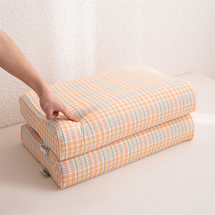 91家纺网 家纺一手货源 找家纺 仁宇枕业 2026新款全棉色织水洗棉儿童乳胶枕中老年成人乳胶枕头枕芯 无印风乳胶枕-黄白小格