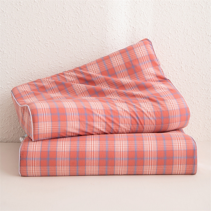 91家纺网 家纺一手货源 找家纺 仁宇枕业 2026新款全棉色织水洗棉儿童乳胶枕中老年成人乳胶枕头枕芯 无印风乳胶枕-红粉大格