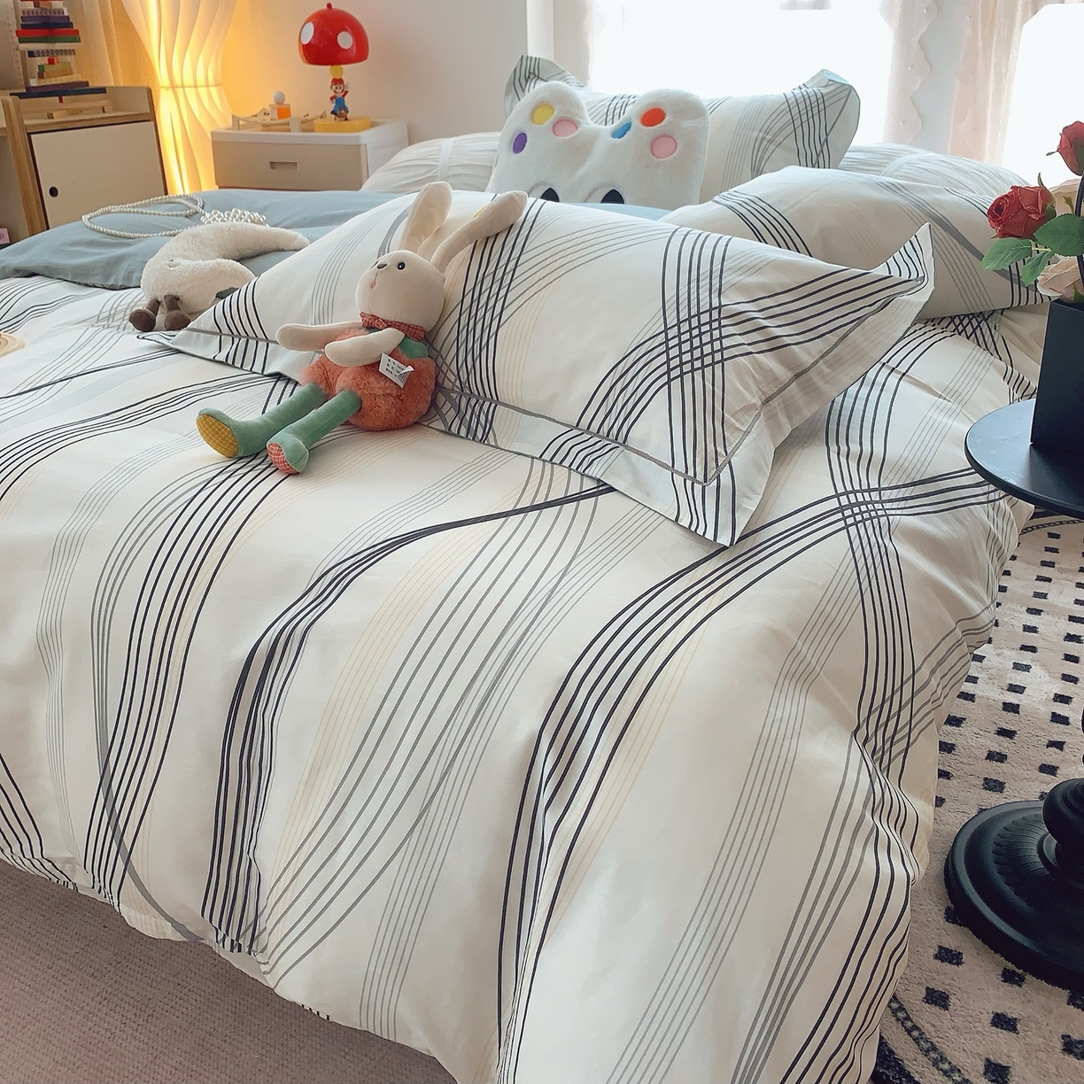 91家纺网 家纺一手货源 找家纺 奈萝家纺 2025新款全棉纯棉小清新印花四件套-第二波 莱茵河灰