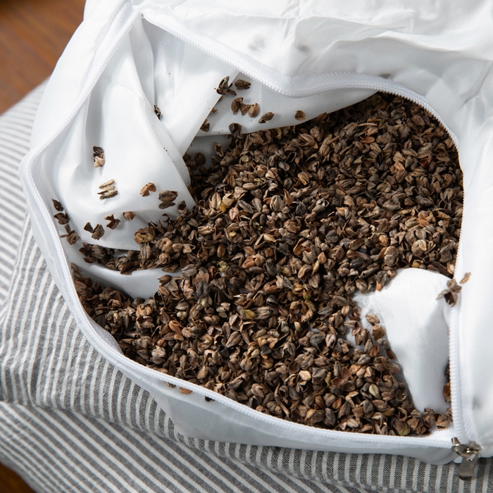 91家纺网 家纺一手货源 找家纺 仁宇枕业 2026新款全棉水洗棉二合一可拆分全棉荞麦壳组合牵引枕枕头枕芯 无印条纹风组合系列荞麦枕-灰色