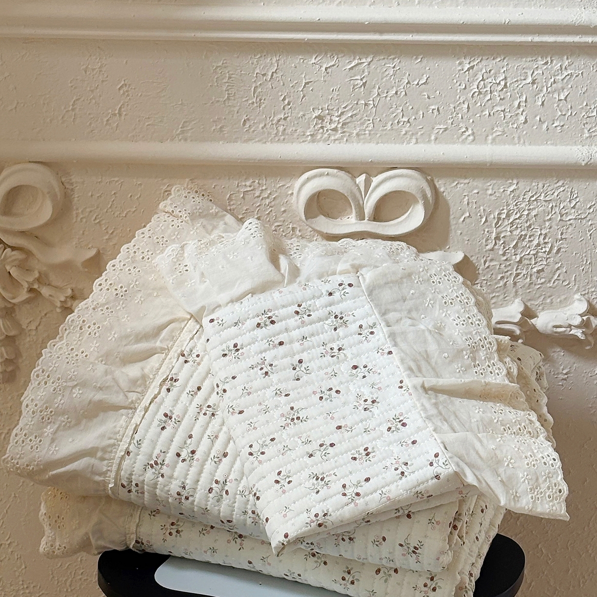 91家纺网 家纺一手货源 找家纺 满座家居 2026新款法式纯棉花边全棉床盖四件套小碎花田园风 甜心