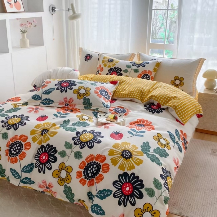 91家纺网 家纺一手货源 找家纺 钰锦铂2026新款直播爆款全棉四件套13070吊边床单一字绣印花纯棉三件套四件套 暖阳朵朵