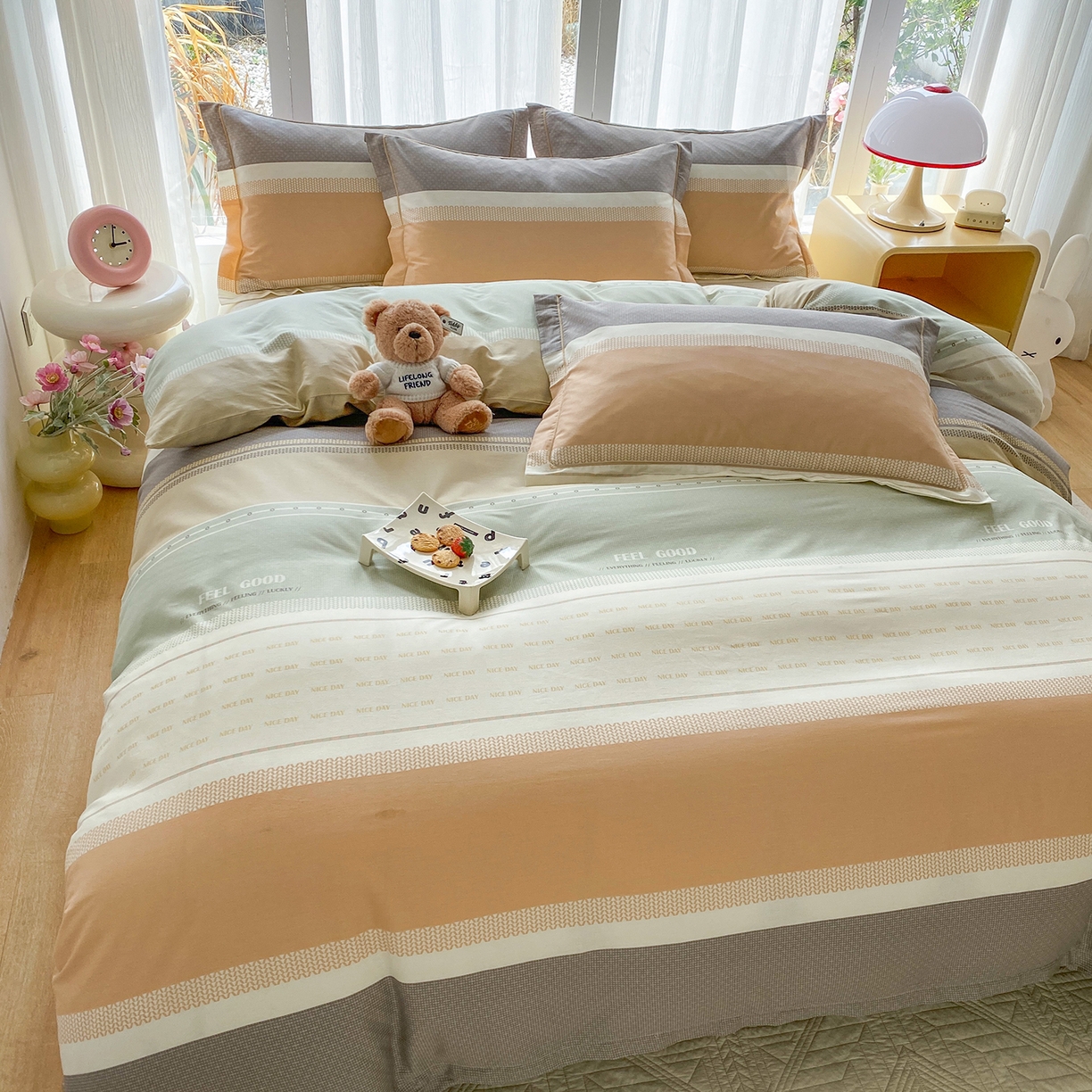 91家纺网 家纺一手货源 找家纺 钰锦铂2026新款直播爆款全棉四件套13070吊边床单一字绣印花纯棉三件套四件套 晴空月半—桔