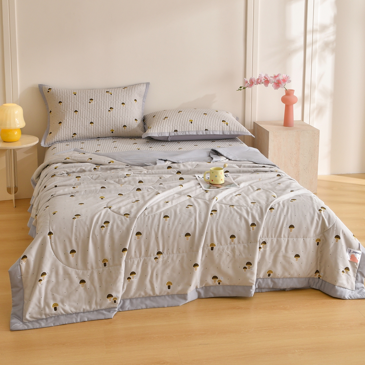 91家纺网 家纺一手货源 找家纺 （总）金艾草 2026新款莫代尔天丝印花夏被床盖四件套三件套