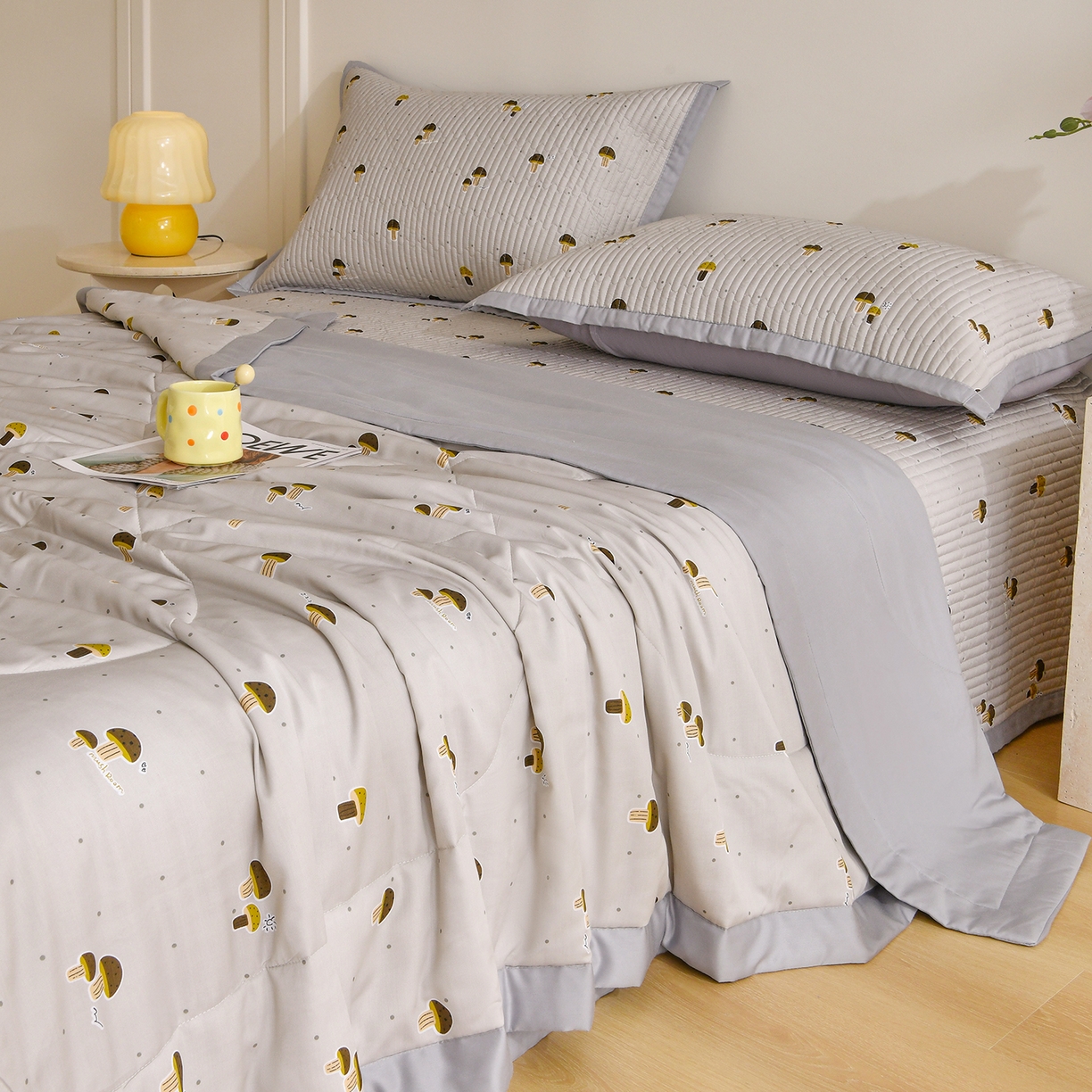 91家纺网 家纺一手货源 找家纺 （总）金艾草 2026新款莫代尔天丝印花夏被床盖四件套三件套