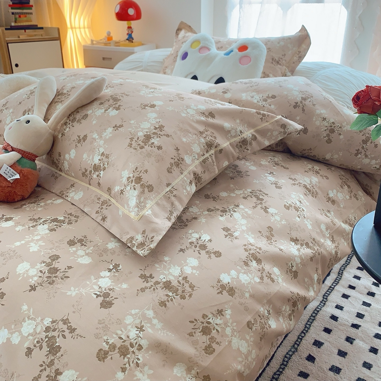 91家纺网 家纺一手货源 找家纺 奈萝家纺 2025新款全棉纯棉小清新印花四件套-第二波 安之若素