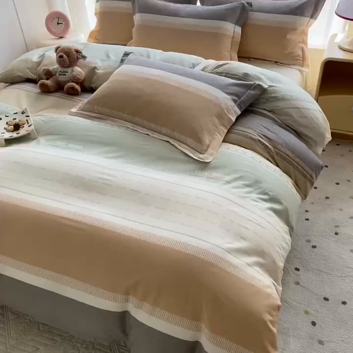 91家纺网 家纺一手货源 找家纺 钰锦铂2026新款直播爆款全棉四件套13070吊边床单一字绣印花纯棉三件套四件套 晴空月半—桔