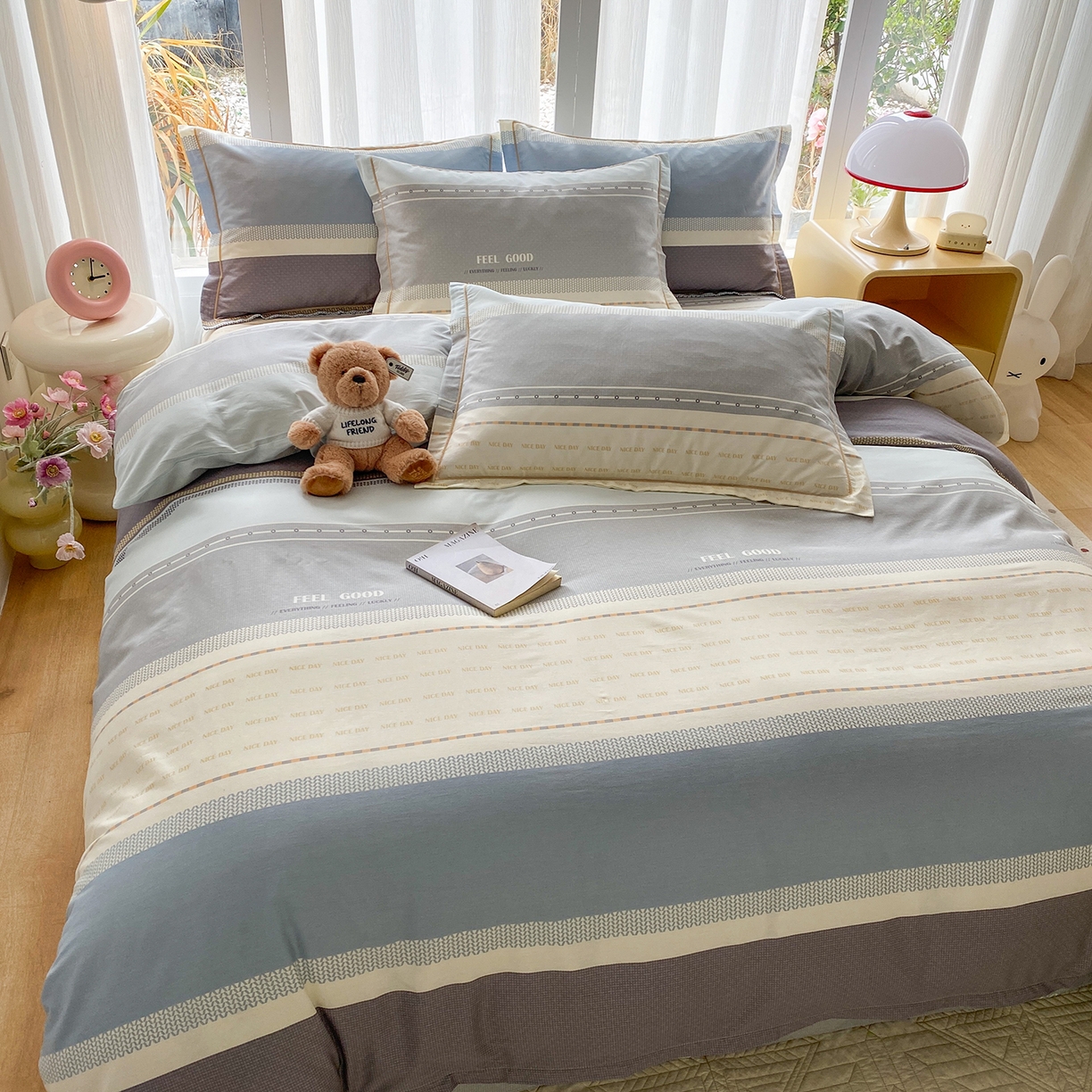 91家纺网 家纺一手货源 找家纺 钰锦铂2026新款直播爆款全棉四件套13070吊边床单一字绣印花纯棉三件套四件套 晴空月半—蓝