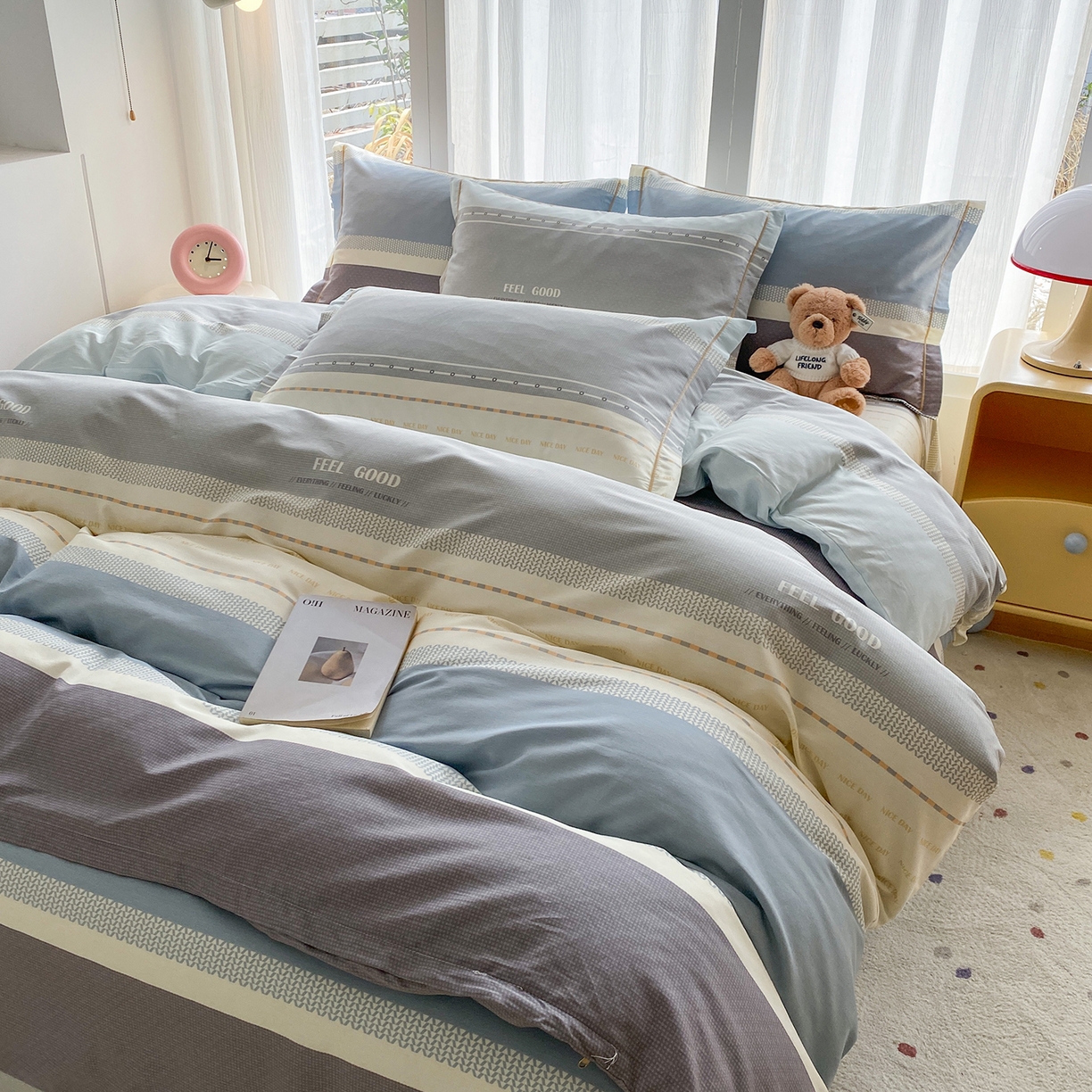 91家纺网 家纺一手货源 找家纺 钰锦铂2026新款直播爆款全棉四件套13070吊边床单一字绣印花纯棉三件套四件套 晴空月半—蓝