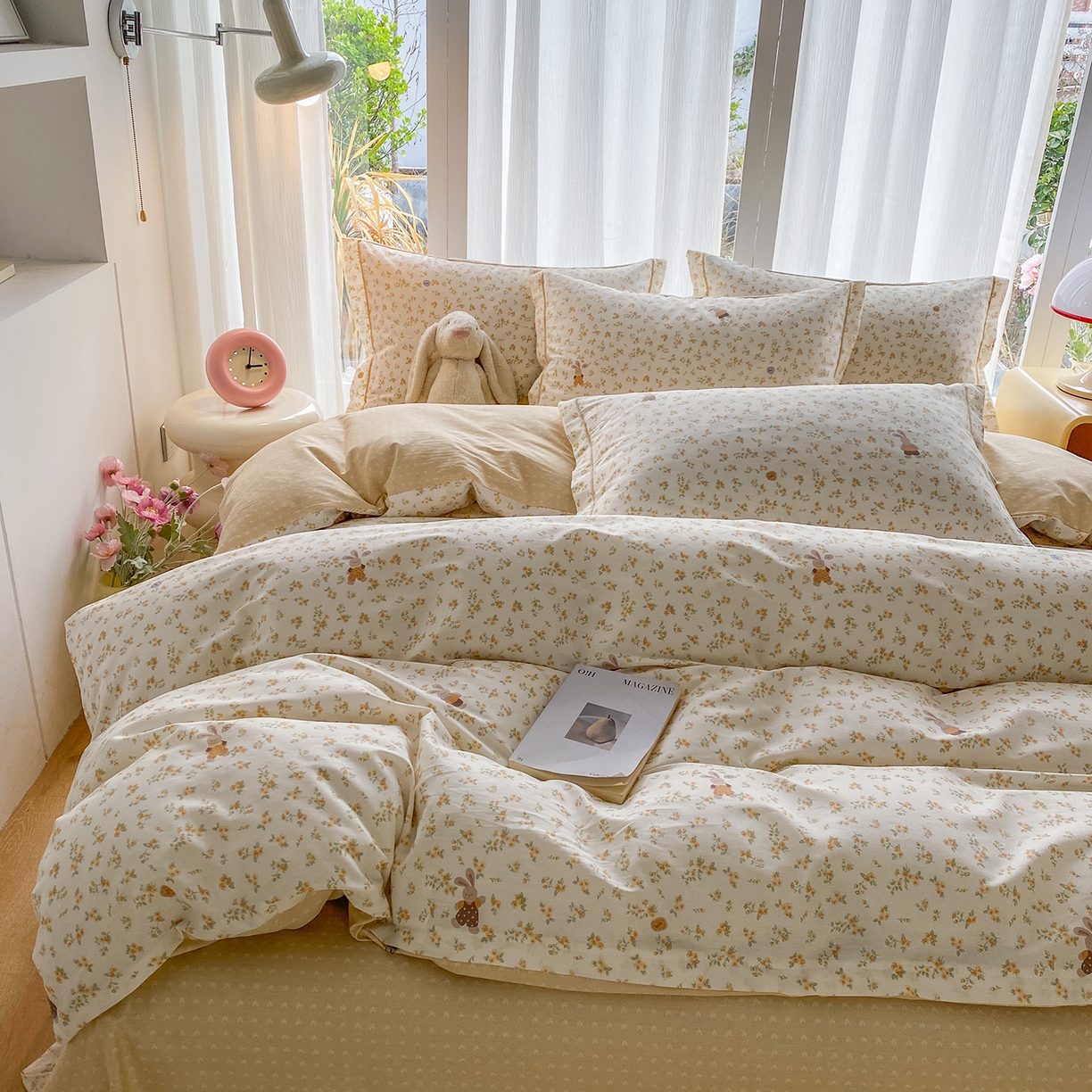 91家纺网 家纺一手货源 找家纺 钰锦铂2026新款直播爆款全棉四件套13070吊边床单一字绣印花纯棉三件套四件套 兔兔-咖