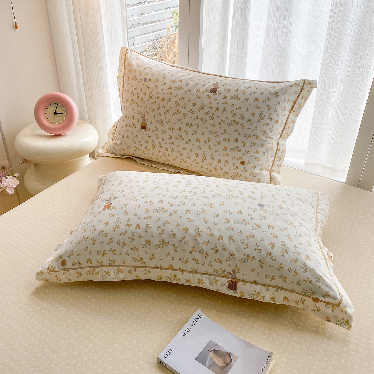 91家纺网 家纺一手货源 找家纺 钰锦铂2026新款直播爆款全棉四件套13070吊边床单一字绣印花纯棉三件套四件套 兔兔-咖