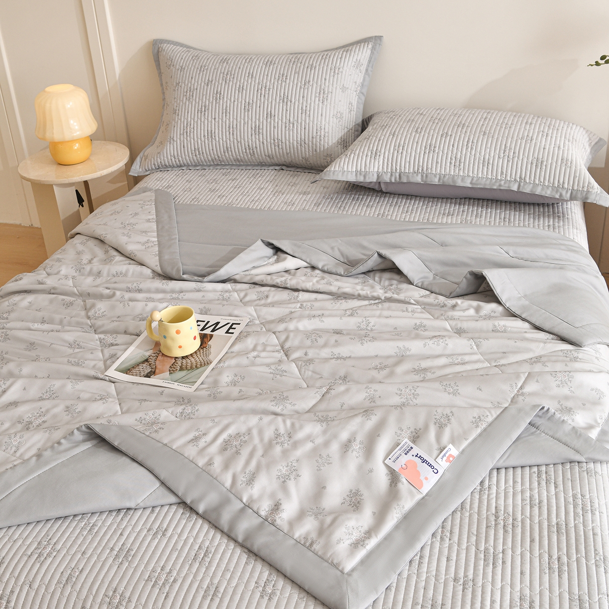 91家纺网 家纺一手货源 找家纺 （总）金艾草 2026新款莫代尔天丝印花夏被床盖四件套三件套