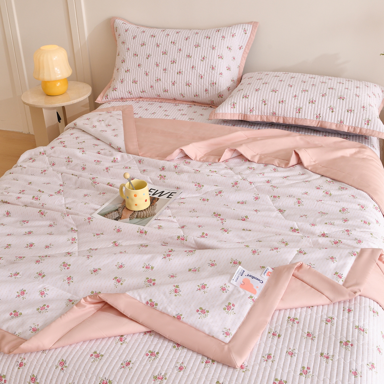 91家纺网 家纺一手货源 找家纺 （总）金艾草 2026新款莫代尔天丝印花夏被床盖四件套三件套