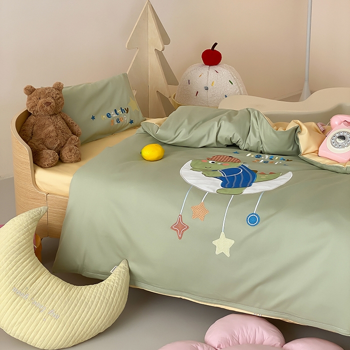 91家纺网 家纺一手货源 找家纺 宝贝优选 2026新款100支澳棉纯棉幼儿园学生三件套多件套 恐龙宝宝