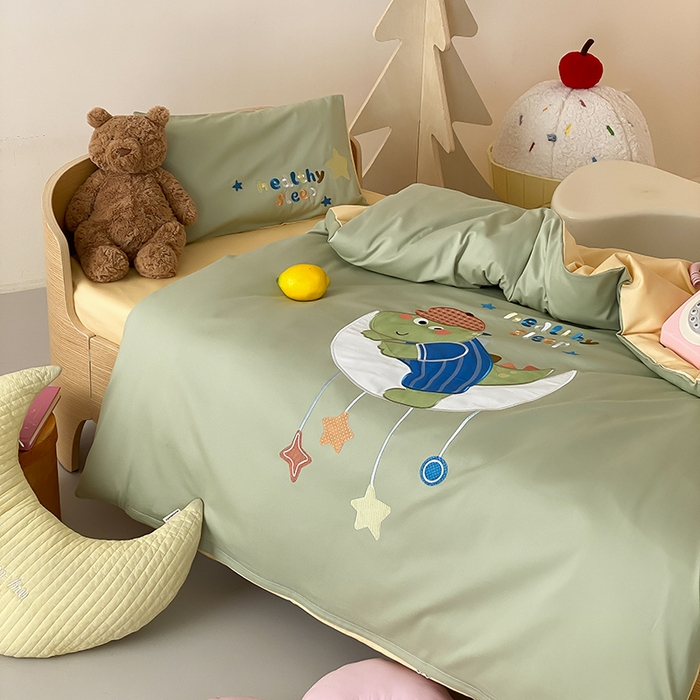 91家纺网 家纺一手货源 找家纺 宝贝优选 2026新款100支澳棉纯棉幼儿园学生三件套多件套 恐龙宝宝