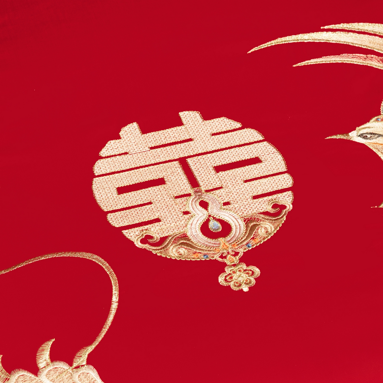 91家纺网 家纺一手货源 找家纺 柏拉图 2026新款100s长绒棉纯棉贡缎提花重工艺刺绣婚庆四件套多件套 九五至尊