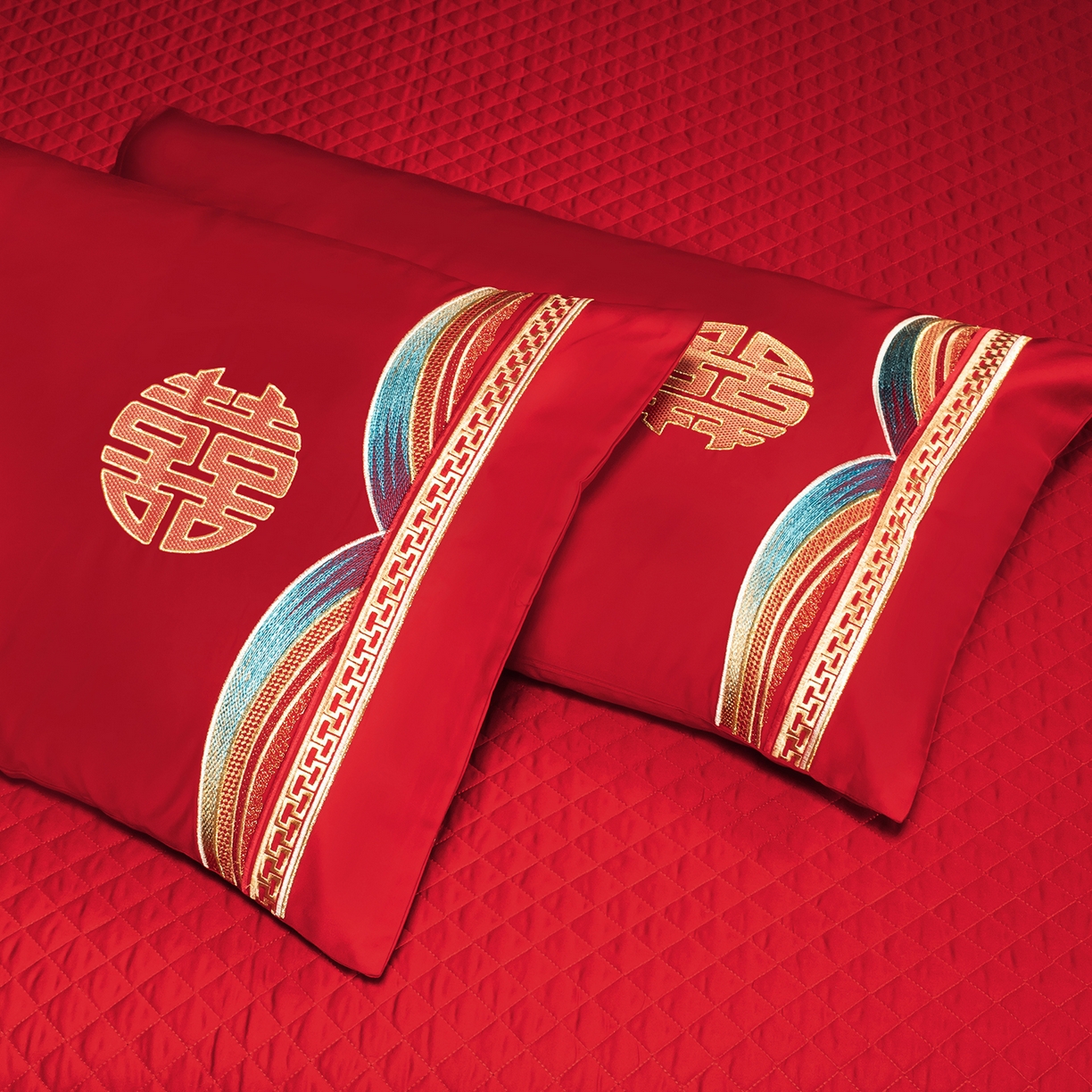 91家纺网 家纺一手货源 找家纺 柏拉图 2026新款100s长绒棉纯棉贡缎提花重工艺刺绣婚庆四件套多件套 九五至尊