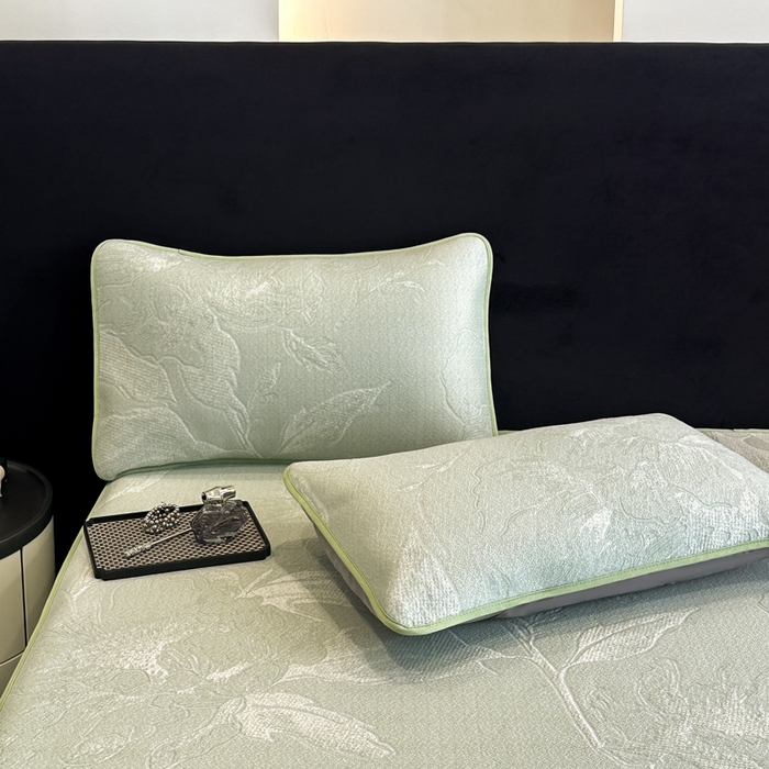 91家纺网 家纺一手货源 找家纺 布柔 2026新款PE床笠床裙凉席中分子双面提花复合凉豆豆软席二合一可机洗 花韵绿