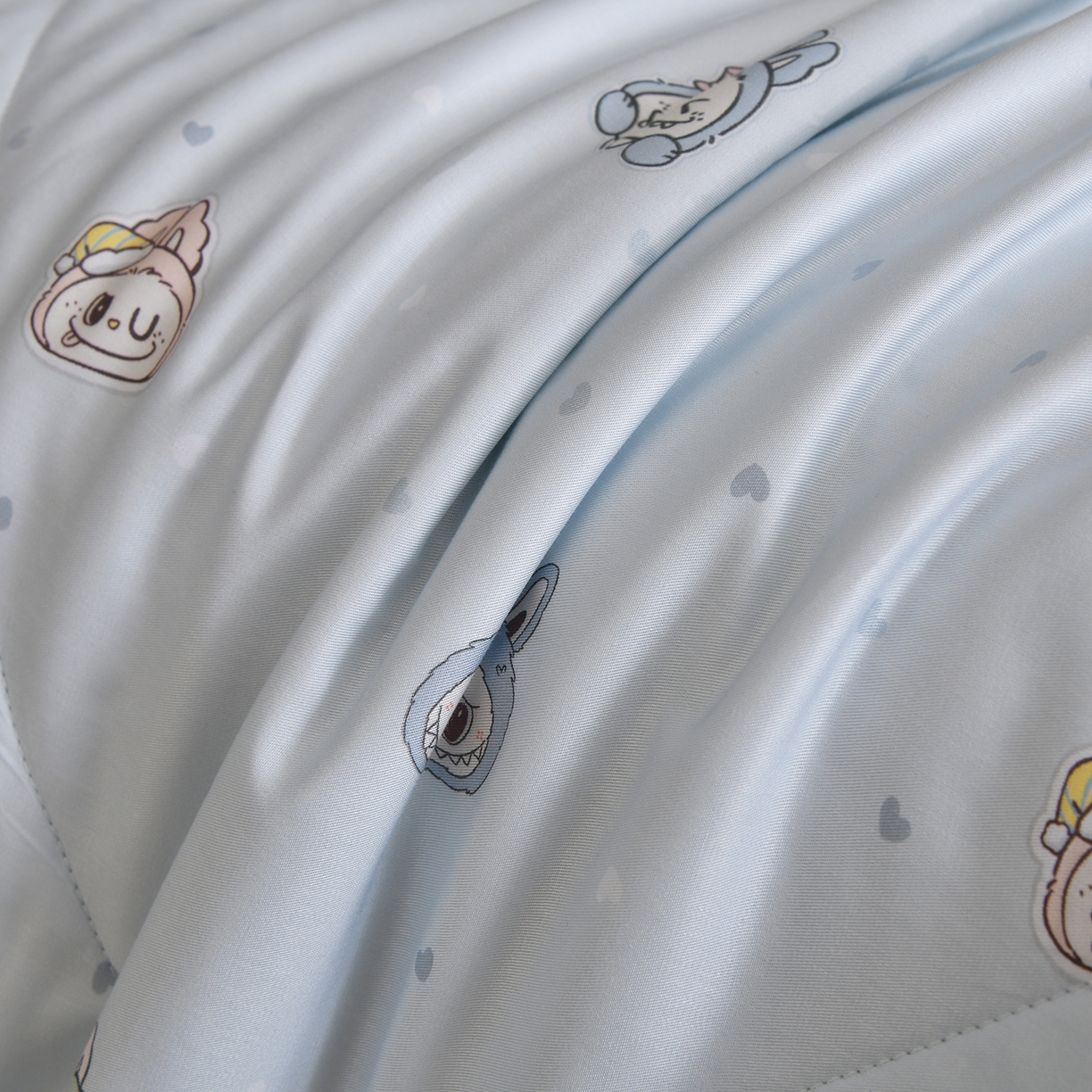 91家纺网 家纺一手货源 找家纺 金艾草 2026新款莫代尔天丝印花夏被床盖四件套三件套 拉布布-蓝