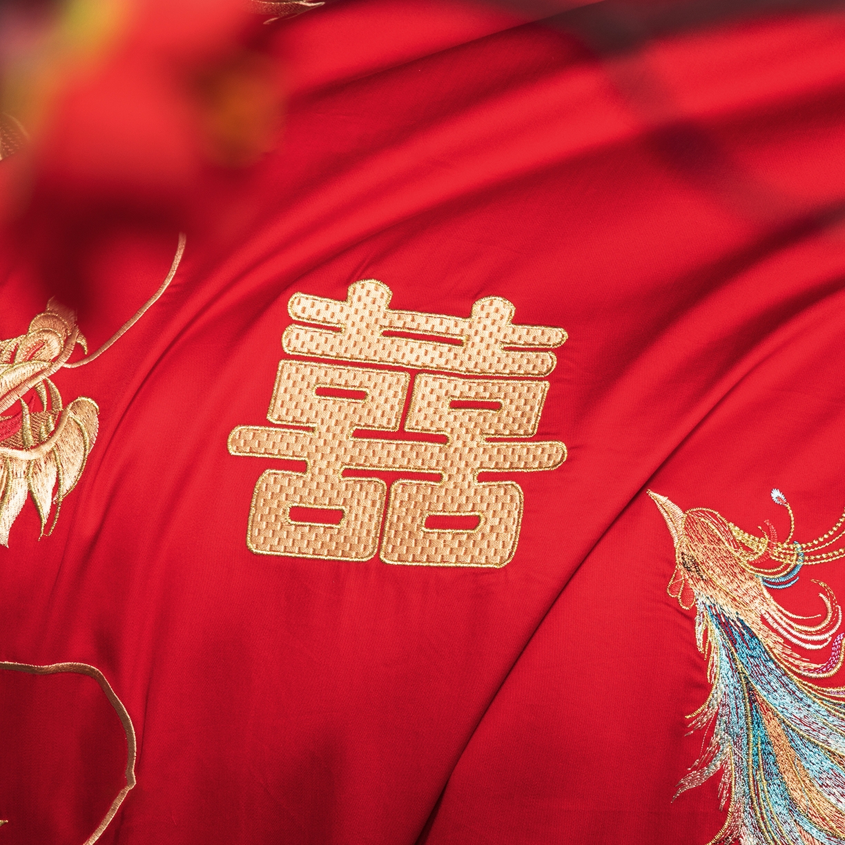 91家纺网 家纺一手货源 找家纺 柏拉图 2026新款100s长绒棉纯棉贡缎提花重工艺刺绣婚庆四件套多件套 喜嫁龙凤