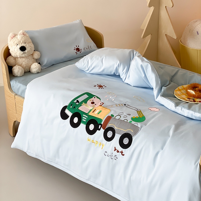 91家纺网 家纺一手货源 找家纺 宝贝优选 2026新款100支澳棉纯棉幼儿园学生三件套多件套 小熊挖土机