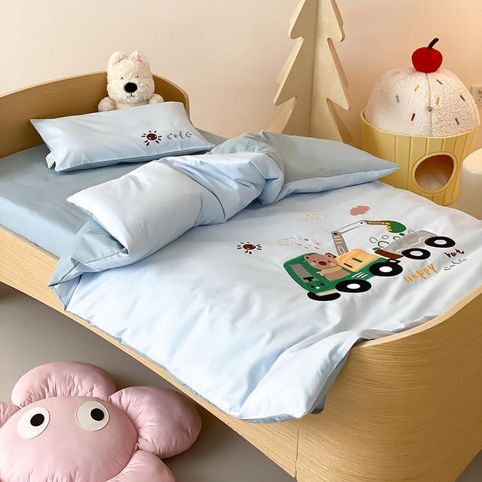 91家纺网 家纺一手货源 找家纺 宝贝优选 2026新款100支澳棉纯棉幼儿园学生三件套多件套 小熊挖土机