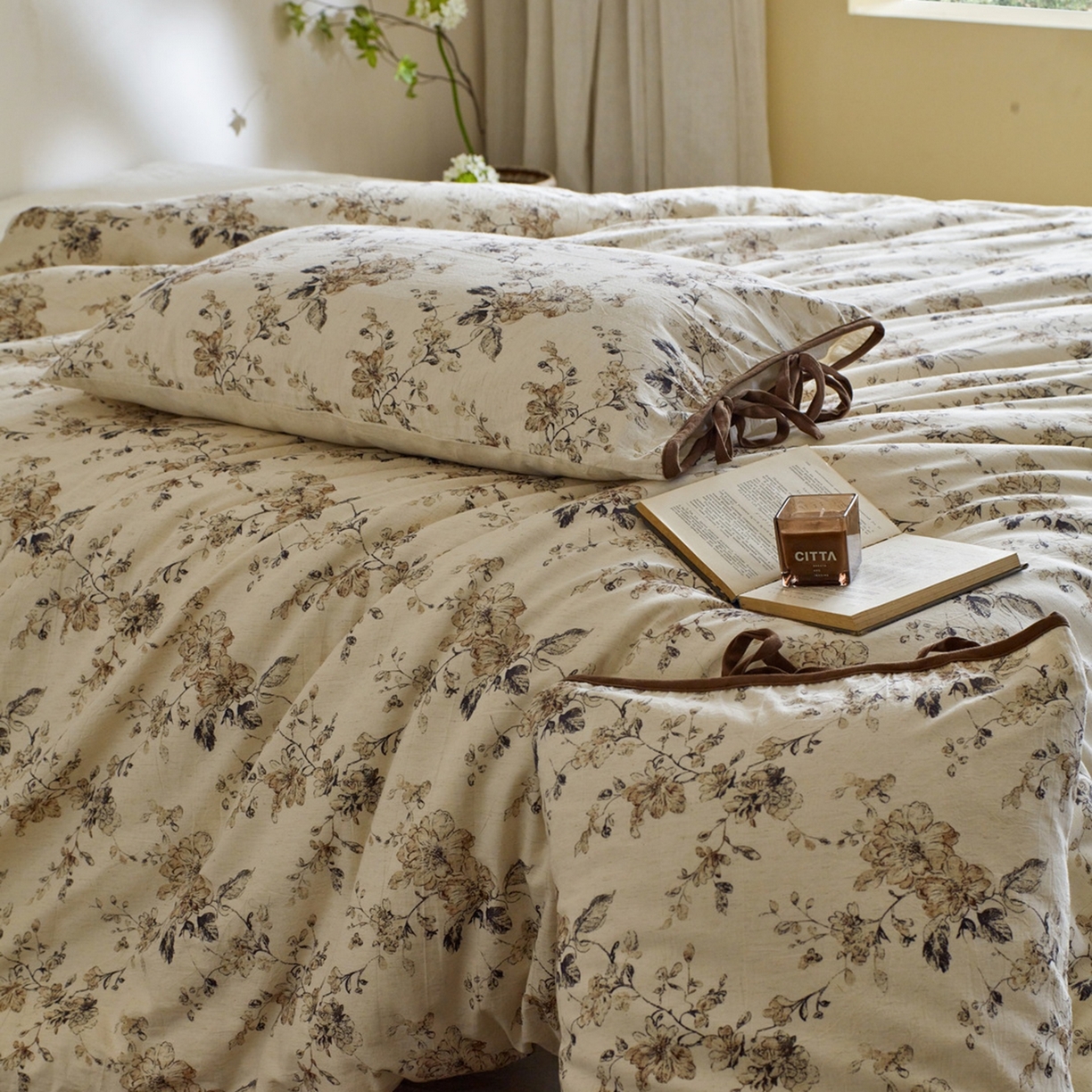 91家纺网 家纺一手货源 找家纺 由丽家纺 2026新款法式复古风棉麻绑带款四件套 古韵繁花