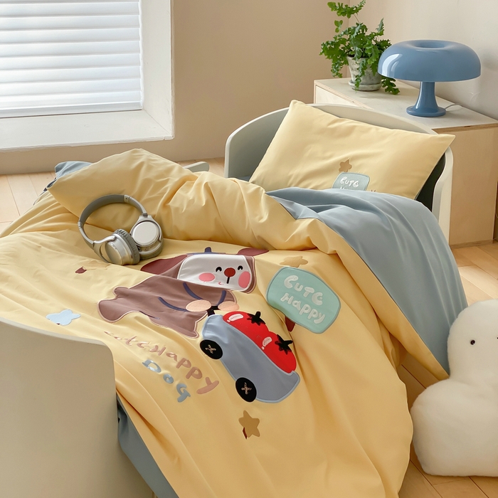 91家纺网 家纺一手货源 找家纺 宝贝优选 2026新款100支澳棉纯棉幼儿园学生三件套多件套 熊熊推车