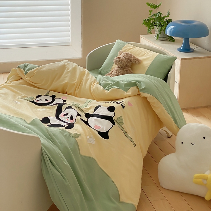 91家纺网 家纺一手货源 找家纺 宝贝优选 2026新款全棉水洗棉幼儿园学生三件套多件套 Happy熊猫