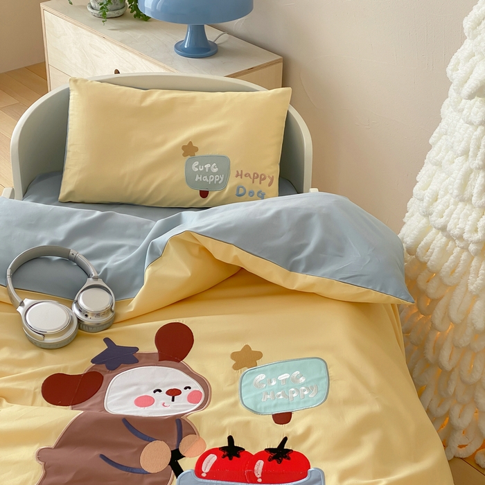 91家纺网 家纺一手货源 找家纺 宝贝优选 2026新款100支澳棉纯棉幼儿园学生三件套多件套 熊熊推车