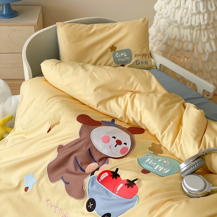 91家纺网 家纺一手货源 找家纺 宝贝优选 2026新款100支澳棉纯棉幼儿园学生三件套多件套 熊熊推车