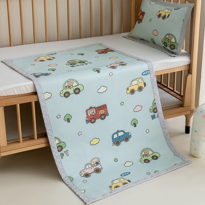 91家纺网 家纺一手货源 找家纺 嗨生活 2026年新款600D冰藤凉席儿童婴儿床凉席 幼儿园凉席 拼床凉席（可定做） 汽车家族