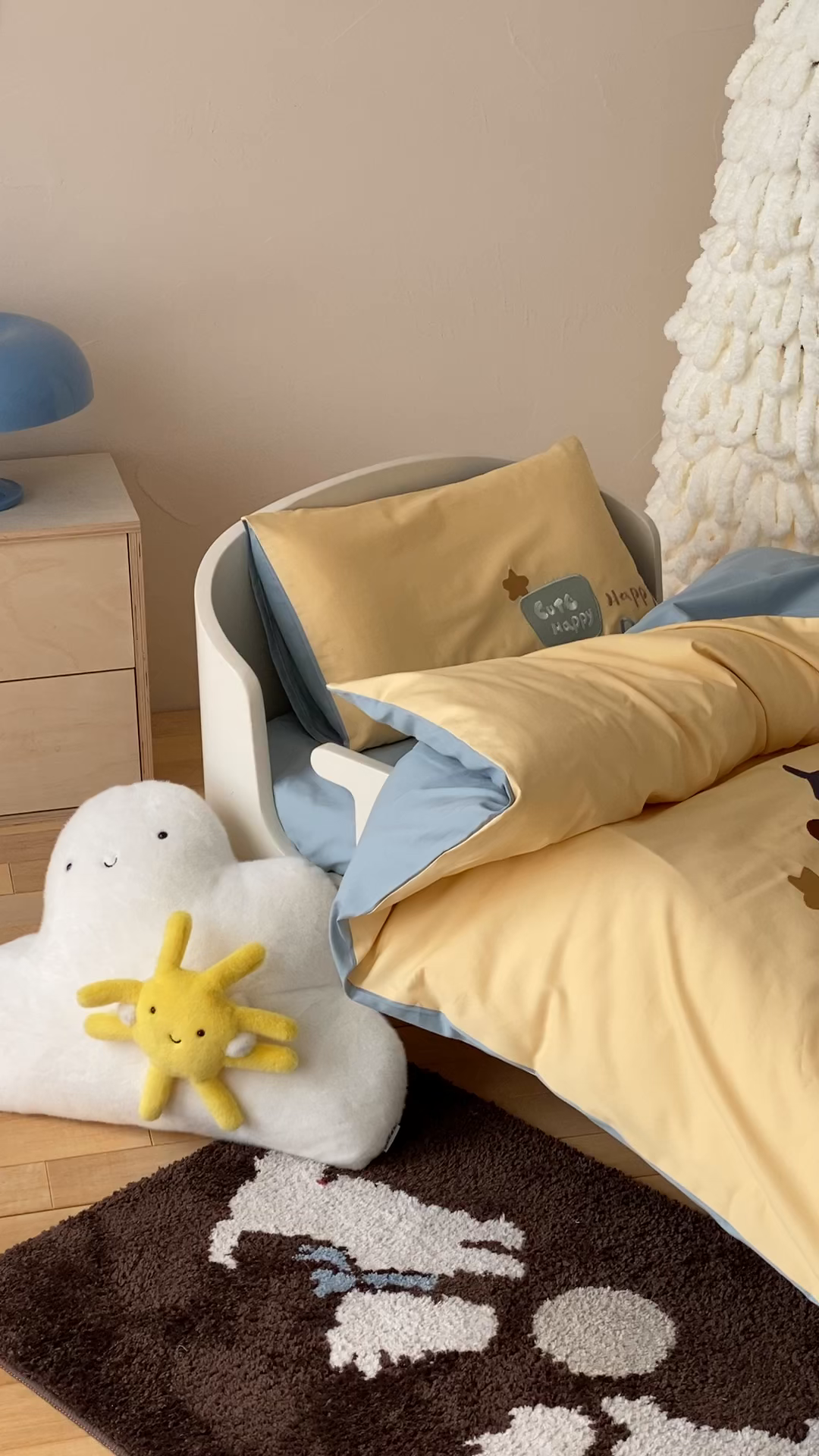 91家纺网 家纺一手货源 找家纺 宝贝优选 2026新款100支澳棉纯棉幼儿园学生三件套多件套 熊熊推车