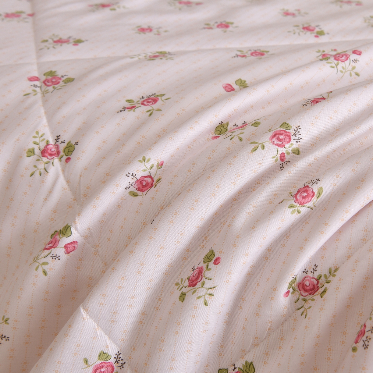 91家纺网 家纺一手货源 找家纺 金艾草 2026新款莫代尔天丝印花夏被床盖四件套三件套 桃粉