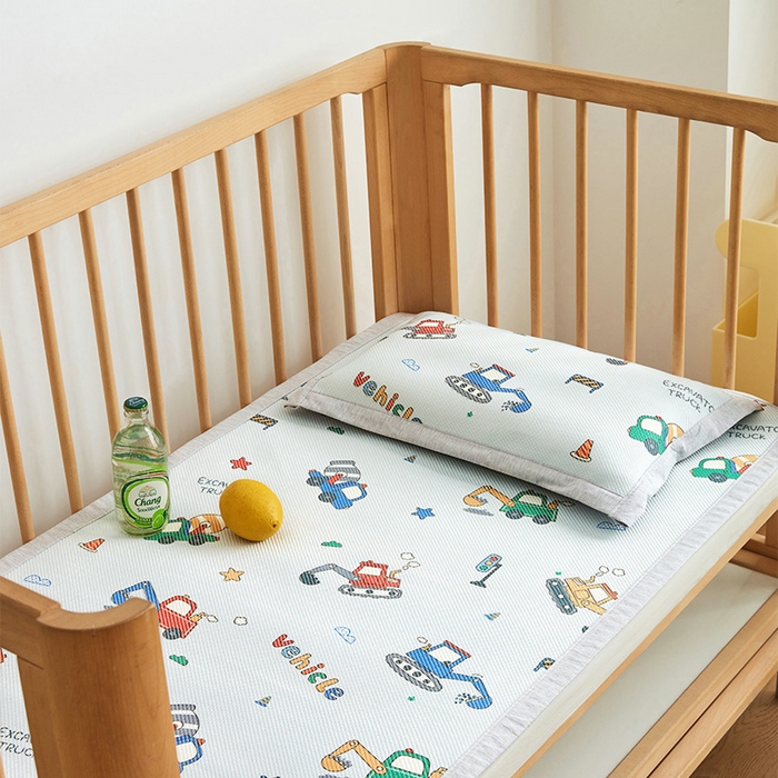 91家纺网 家纺一手货源 找家纺 嗨生活 2026年新款600D冰藤凉席儿童婴儿床凉席 幼儿园凉席 拼床凉席（可定做） 彩色挖机