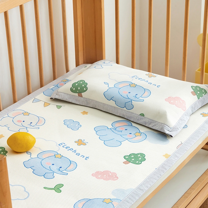 91家纺网 家纺一手货源 找家纺 嗨生活 2026年新款600D冰藤凉席儿童婴儿床凉席 幼儿园凉席 拼床凉席（可定做） 欢乐小象