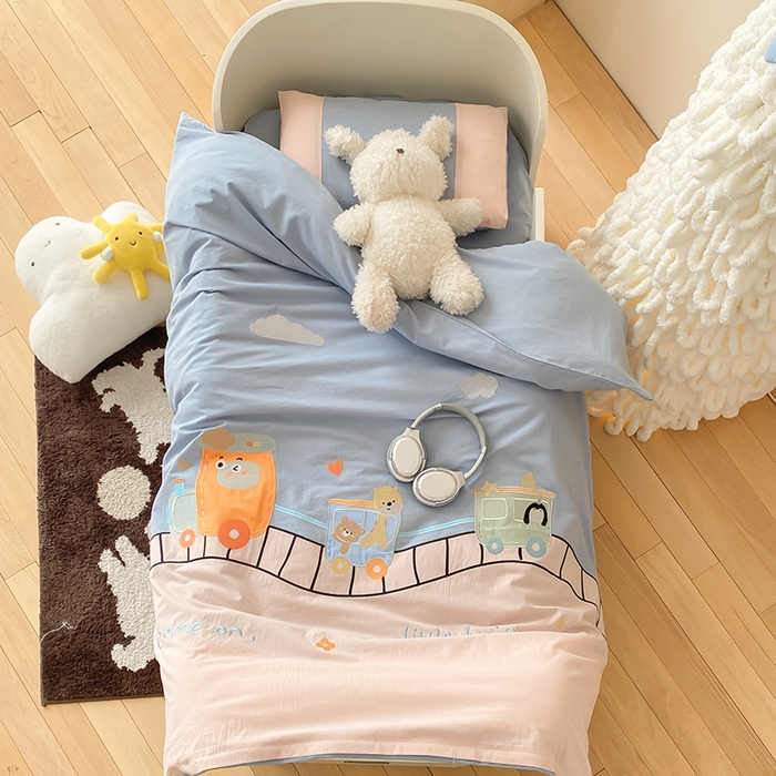 宝贝优选 2026新款全棉水洗棉幼儿园学生三件套多件套 律动工程车