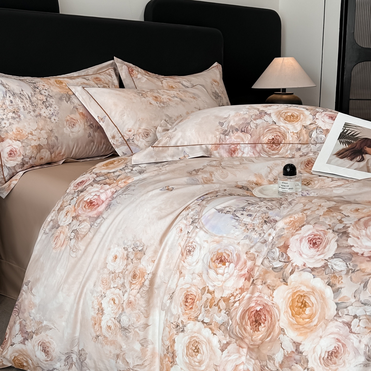 91家纺网 家纺一手货源 找家纺 启航家居 2026新款全棉纯棉数码印花四件套（控价198） 奇薇城堡桔