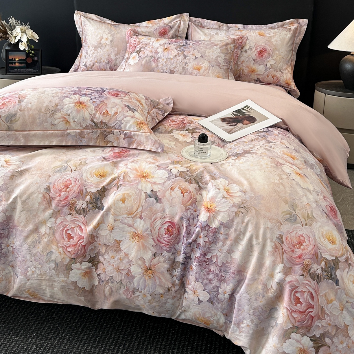 91家纺网 家纺一手货源 找家纺 启航家居 2026新款全棉纯棉数码印花四件套（控价198） 晨花微露粉