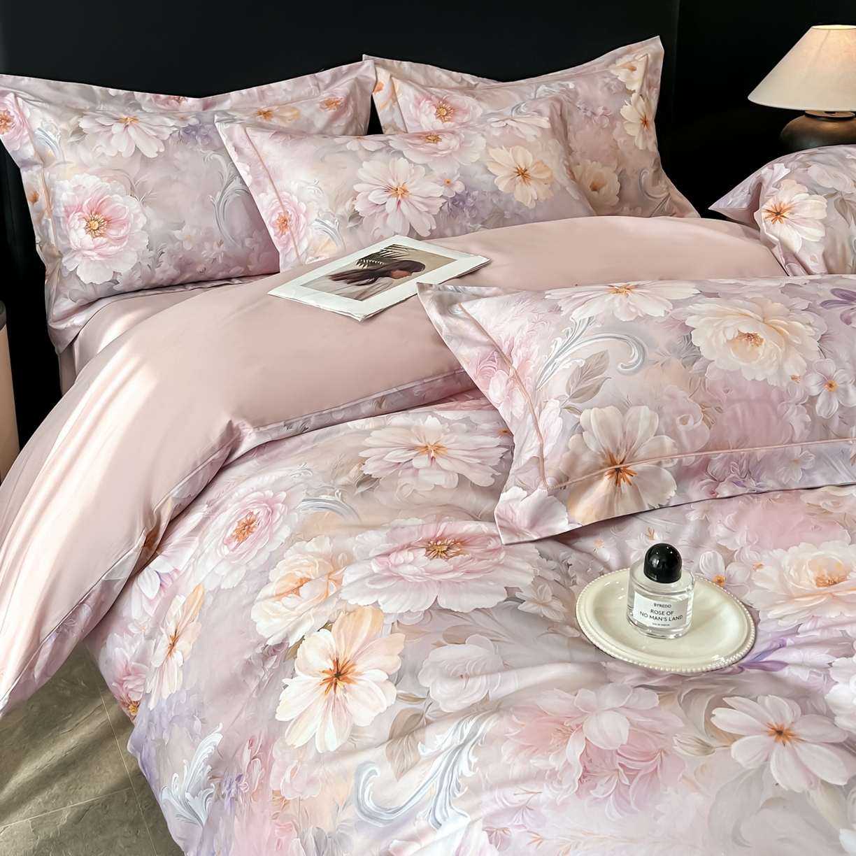 91家纺网 家纺一手货源 找家纺 启航家居 2026新款全棉纯棉数码印花四件套（控价198） 云薇悠韵粉