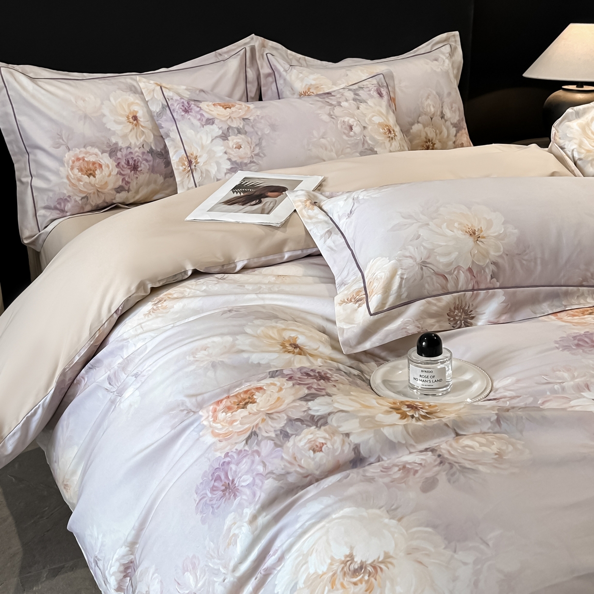 91家纺网 家纺一手货源 找家纺 启航家居 2026新款全棉纯棉数码印花四件套（控价198） 栖茜岛紫