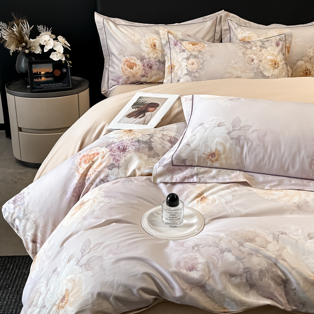 91家纺网 家纺一手货源 找家纺 启航家居 2026新款全棉纯棉数码印花四件套（控价198） 栖茜岛紫