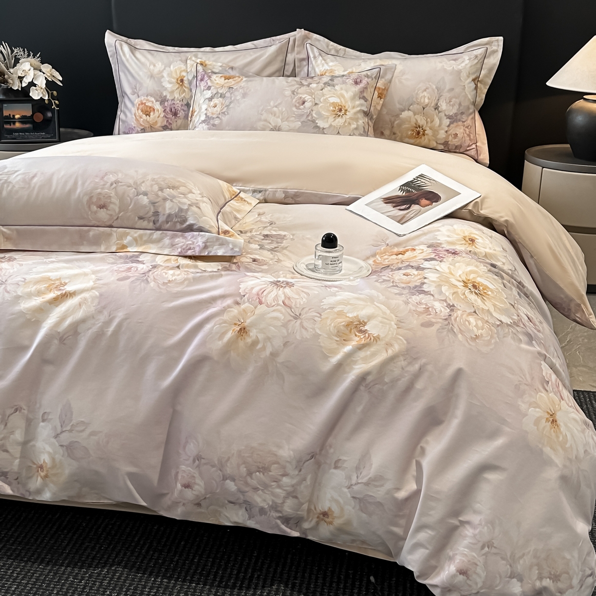 91家纺网 家纺一手货源 找家纺 启航家居 2026新款全棉纯棉数码印花四件套（控价198） 栖茜岛紫