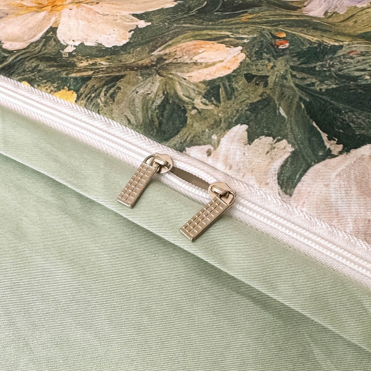 91家纺网 家纺一手货源 找家纺 启航家居 2026新款全棉纯棉数码印花四件套（控价198） 晴云出岫绿